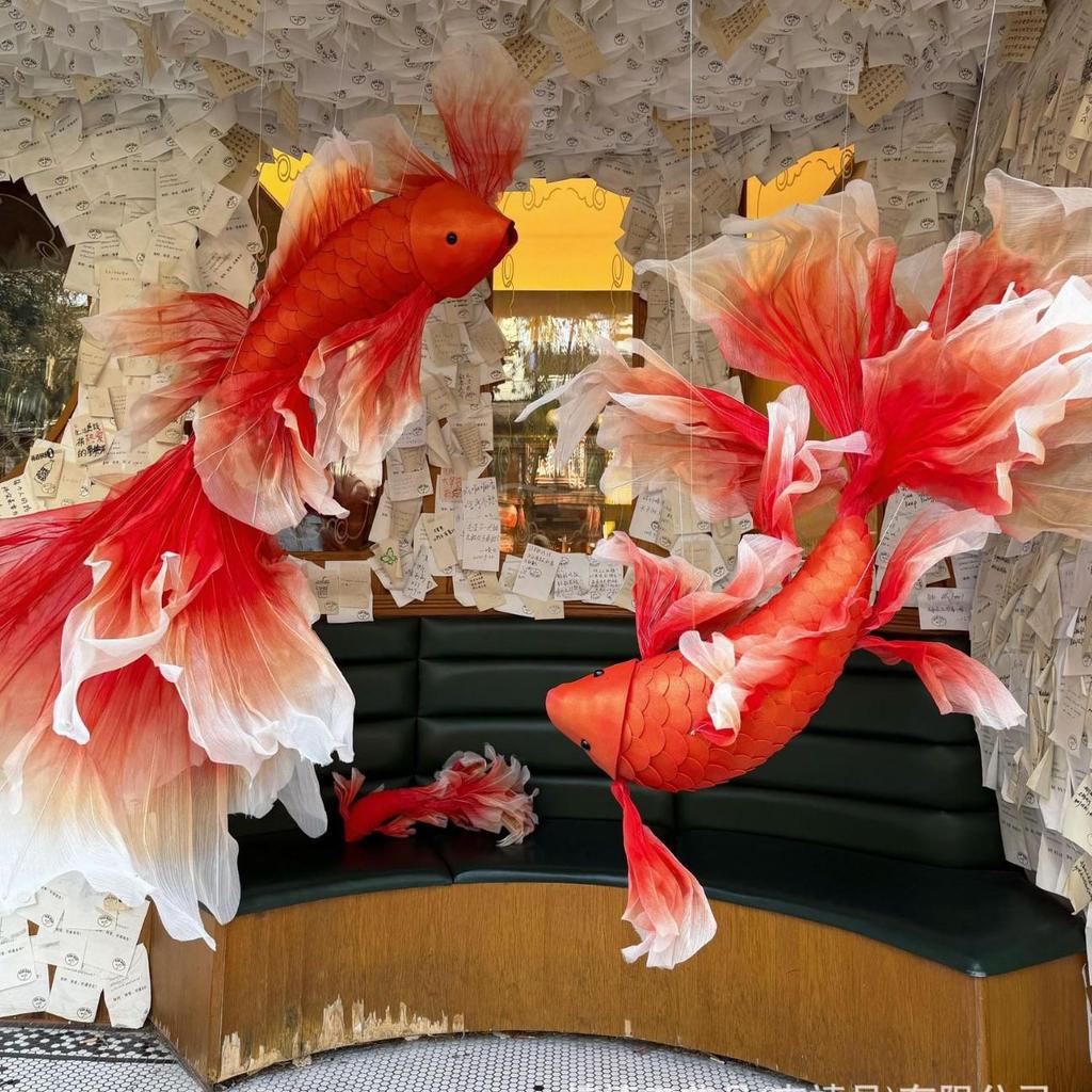 Großer chinesischer Roter Koi-Fisch Neujahrsdekoration Hängende Anzeige