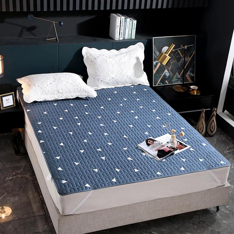 100% Waterproof Bedspread On The Bed King Size Bed Cover Quilted Mattress Pad Washable Mattress Protector For Pet Dog Bed Linen