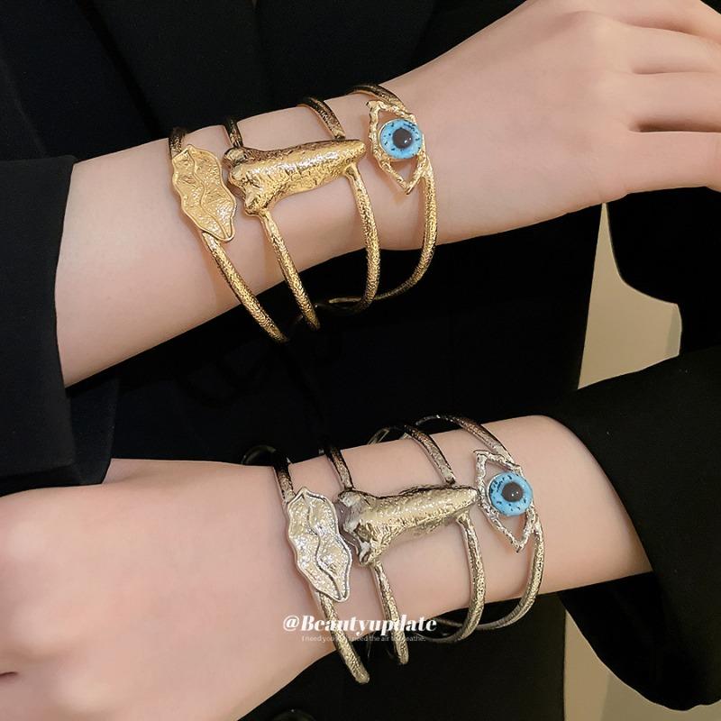 Retro Devil's Eye Multi-layer Hollow Opening Bracelet Light Luxury Metal Bracelet Exaggerated Design Jewelry Women