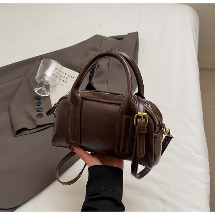 Boston Handbag Women's 2025 New Fashion Retro Handbag Niche Trend Versatile Shoulder Messenger Bag