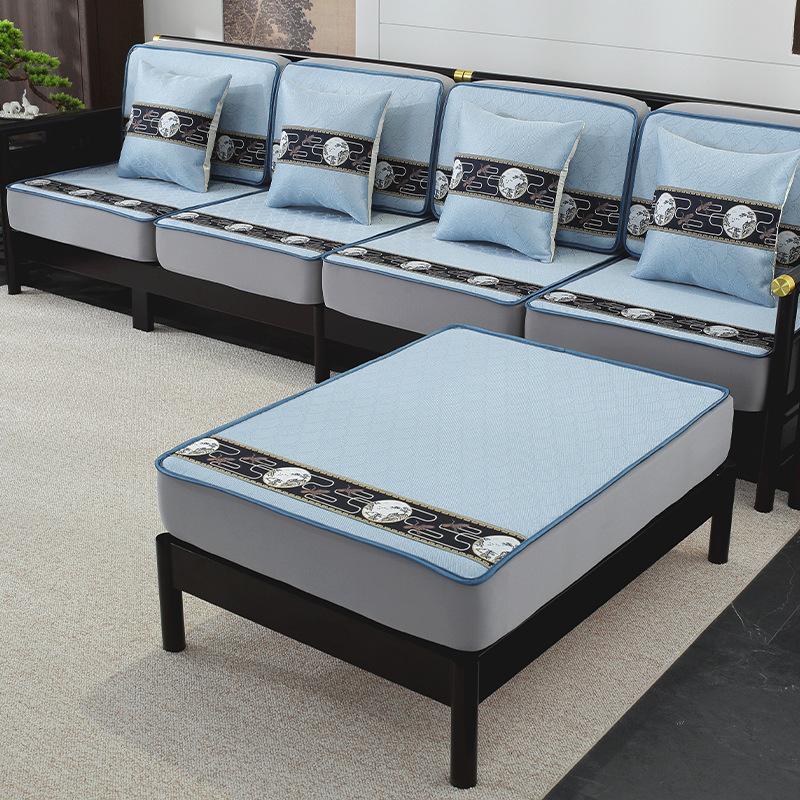 Summer Sofa Cover Slip Resistant Couch Mat Full Coverage Universal Throw Blanket Soft And Breathable Sofa Seat Cushion Protector