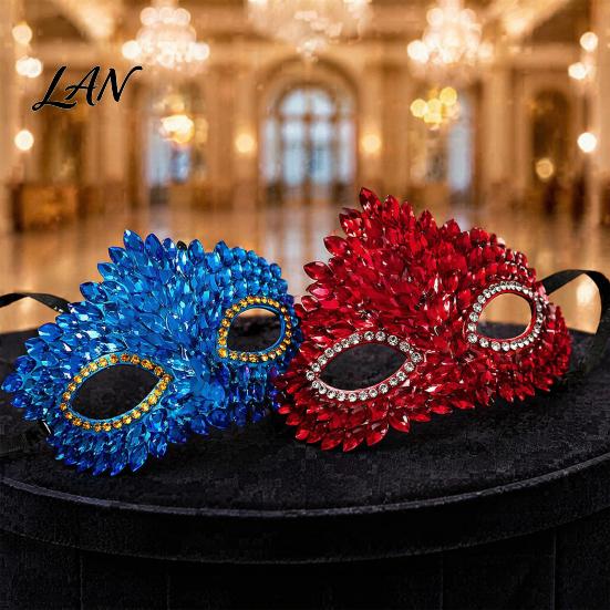 Elegant Costume Party Mask Gothic Cat Eye Masquerade Mask, Rhinestone Vintage Half Face, Sexy Shining Venetian Style Halloween Costume, Glitter