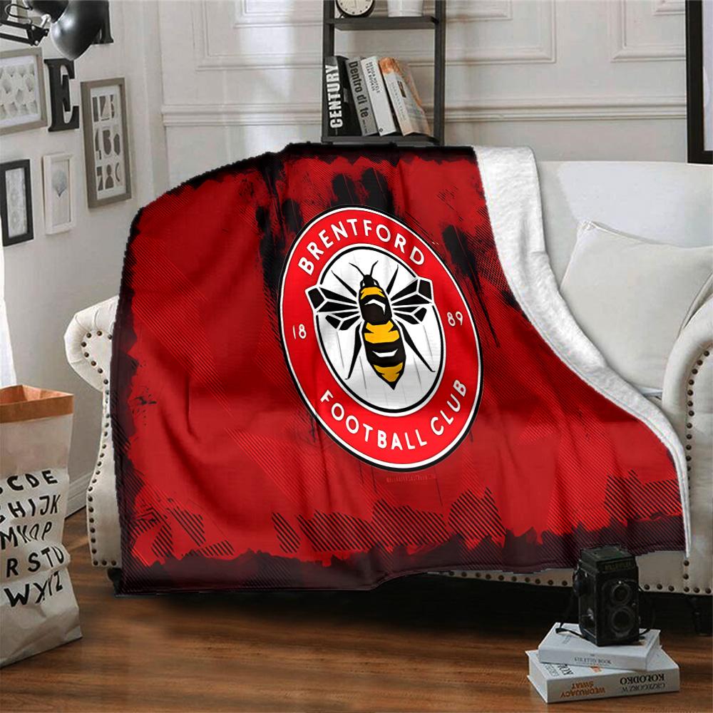 Brentford Football Club Logo Flannel Blanket, Soft Polyester, Modern Design, All-Season for Camping, Travel, Gifts for Holidays or Birthdays