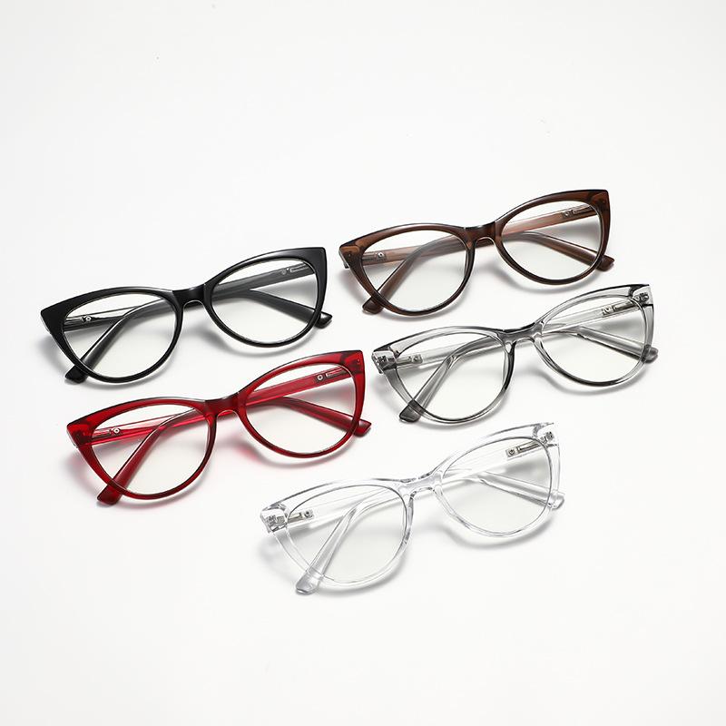 Retro Cat Eye Photochromic Myopia Glasses Fashionable Ultra Light Anti Blue Light Spring Leg Glasses Stylish Women Eyewear