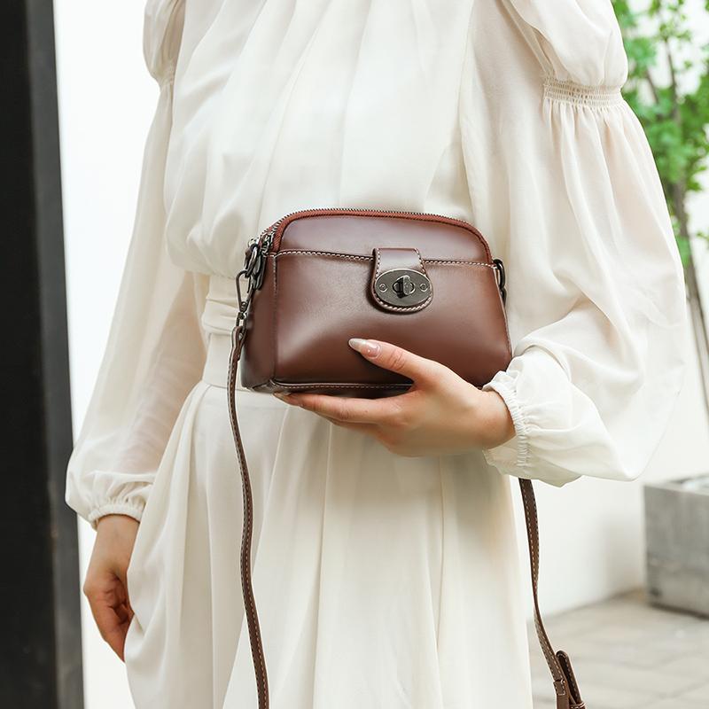 2023 Sac à main en cuir PU de luxe rétro polyvalent pour femmes, sacs à bandoulière de designer, sacs messagers décontractés pour dames, tote bolsa sac - Chine Sacs à main et 2023 Sac à main en cuir PU de luxe rétro polyvalent pour femmes, sacs à bandoulière de designer, sacs messagers décontractés pour dames, tote bolsa sac - Chine Sacs à main et