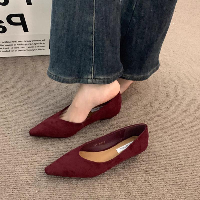 2025 Jaro-Podzim Dámské Špičaté Hnědé Klínky Vysoké Kvality: Elegantní večerní a cestovní boty