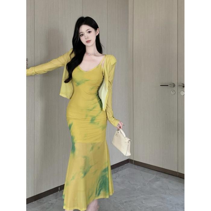 

Summer new temperament small fragrant style tie-dye split suspender dress set Spice girl super fairy thin hip-wrapped dress XL