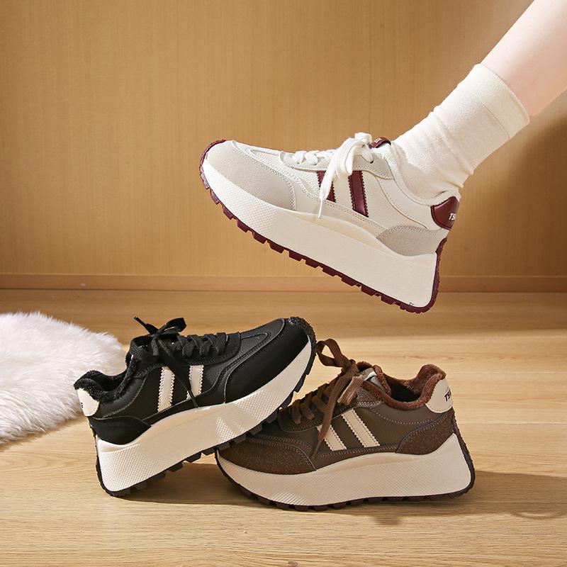Pokaż stopy mała platforma buty tatusia damskie zimowe wszechstronne zwiększenie wysokości nowe super ogień rekreacyjne sportowe buty Forrest Gump