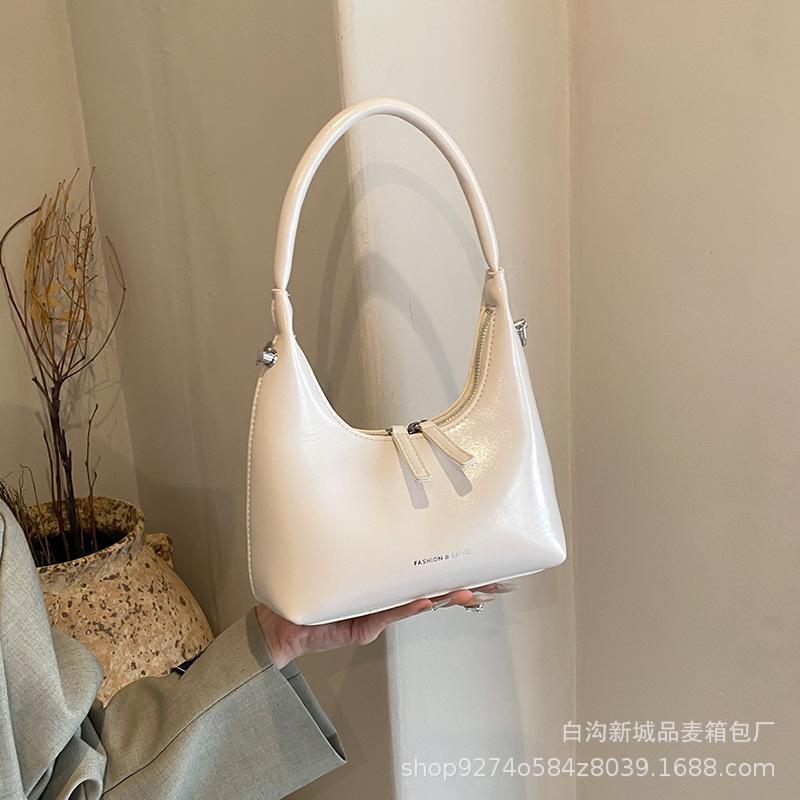 

Fashion versatile portable small bag women s 2025 new trendy and popular small bag foreign temperament shoulder messenger bag белый