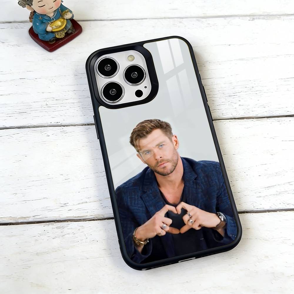 Chris Hemsworth Phone Case For iPhone17,16,15,14,13,12,11 Plus,Pro Magnetic with Magsafe Wireless Charging