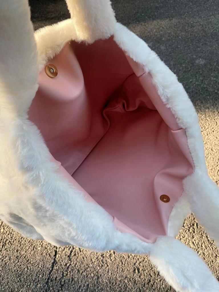 Eco-friendly Plush Tote Bag - Women's 2024 Autumn/Winter Fashion, Large Capacity, Single Shoulder