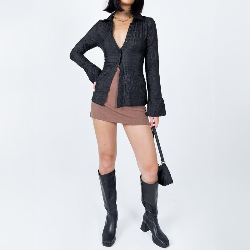 Women's Black Textured Long-Sleeve Shirt Flared Cuff Slim Fit Office Casual Blouse