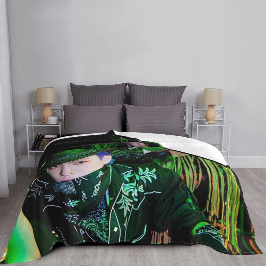 Ateez Mingi The World Ep.1 Movement Guerrilla Blankets Soft Warm Flannel Throw Blanket Plush for Bed Living Room Picnic Couch