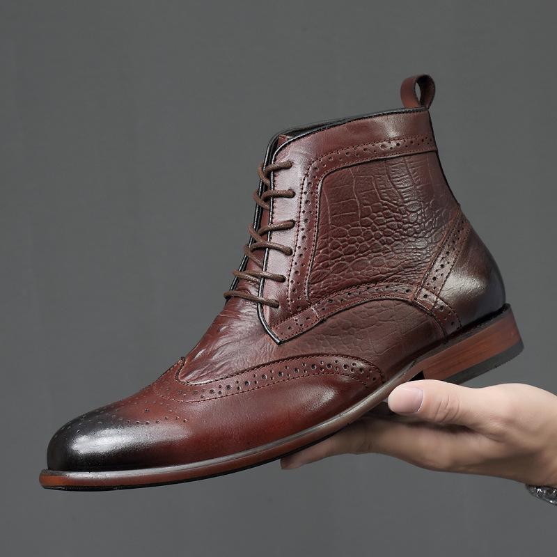 Men's Brogue Ankle Boots: Carved Cowhide High-Top, Pointed Toe, Autumn/Winter Fashion, Large Size.