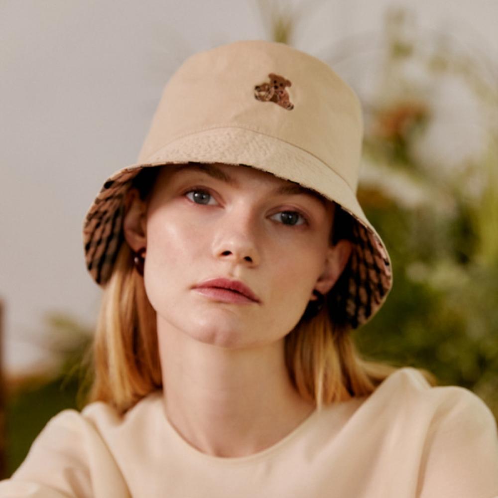 DakS Women S Beige Check reverSible Bucket Hat With Teddy Bear Embroidery Dbhe3e119i2 Single option