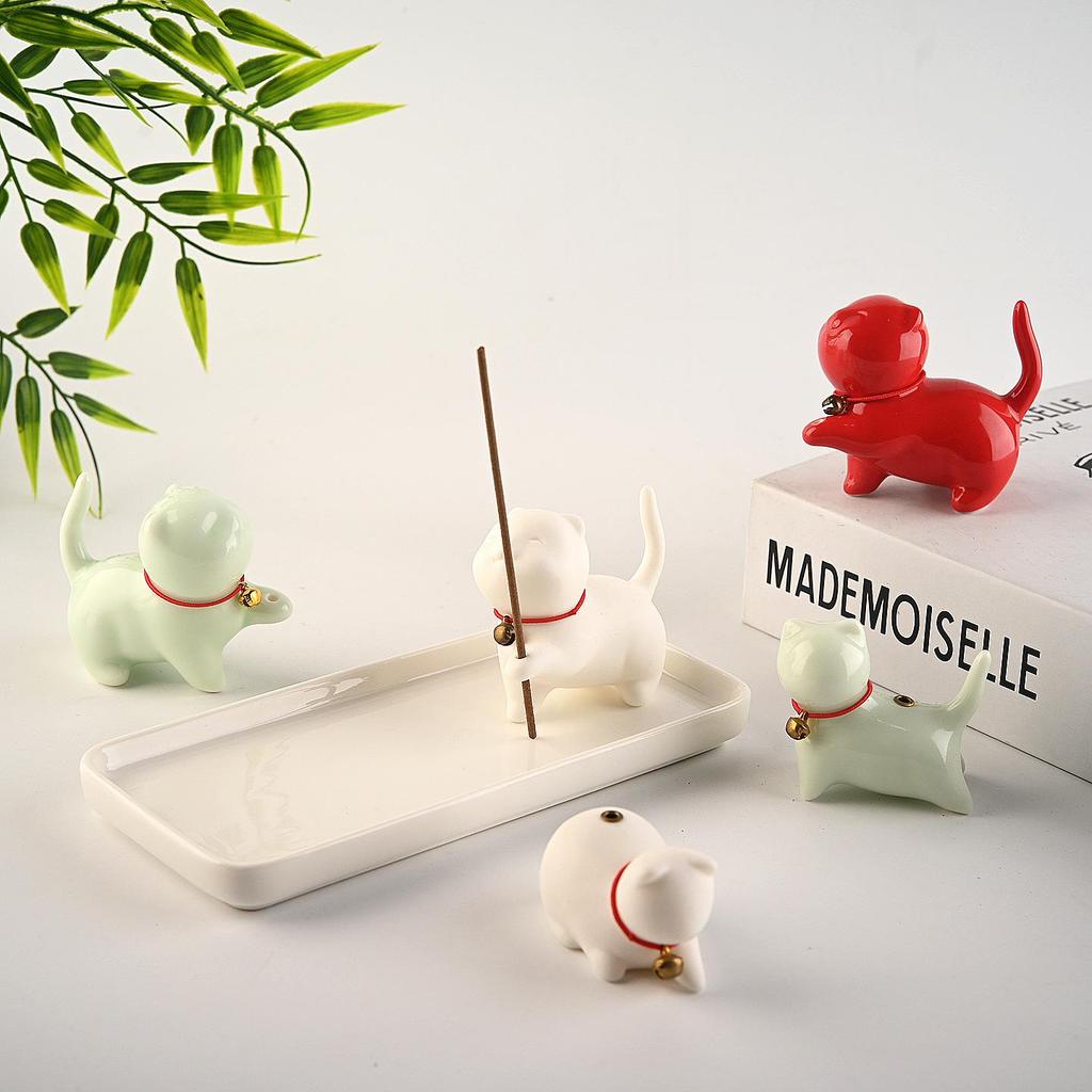 Nordic Style Ceramic Cat Incense Holder - Cute, Stylish Sandalwood Burner and Animal Ornament