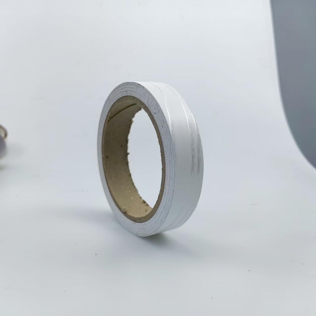 1 Piece of Self-adhesive Edge Banding, 5m/196.85 Inches of Self-adhesive Edge Banding Decoration, U-shaped Furniture Decoration