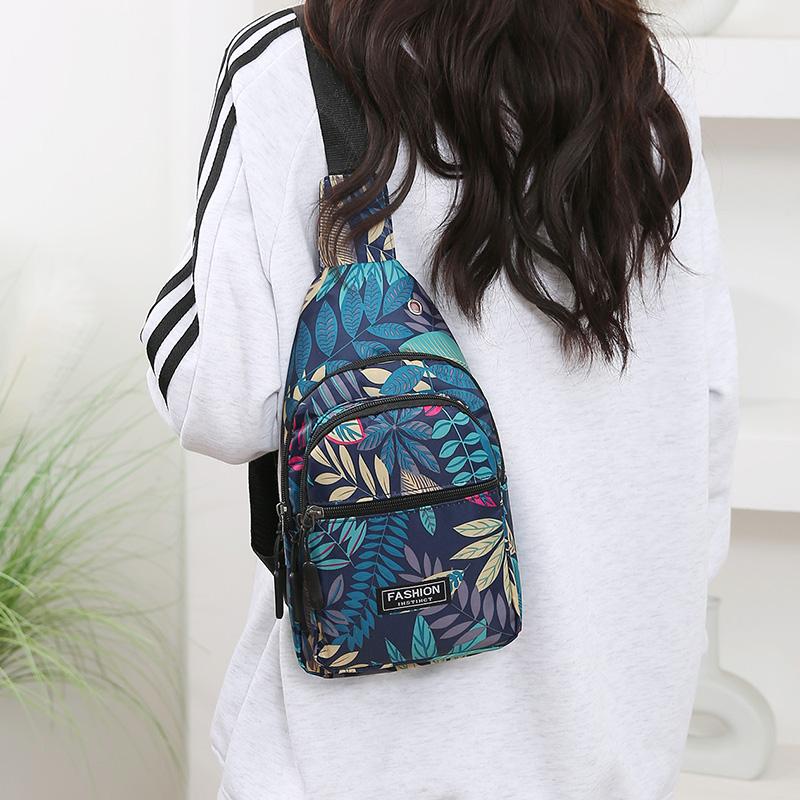 Borsa a petto, alla moda e versatile per donna, borsa a tracolla singola di grande capacità, zaino semplice per il tempo libero all'aperto