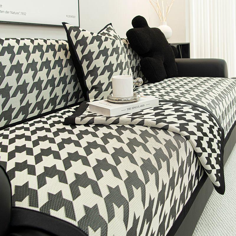 Ice Silk Sofa Cushion, Summer Mat, Seat Cushion Non-Slip  New Summer Thousand Bird Grid Sofa Cover Can Be Machine Washed