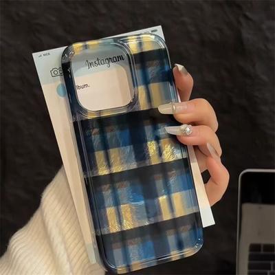 Vintage Blau & Gelb Karierte Handyhülle Für iPhone 16 15 14 13 12 11 Pro Max XR XS Max 7 8 Plus 16e Vortex Muster Rückseite