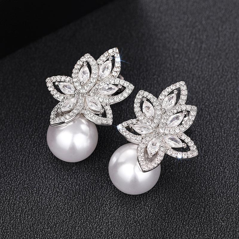 style earrings, imitation pearl flower horse eye design earrings, light luxury jewelry