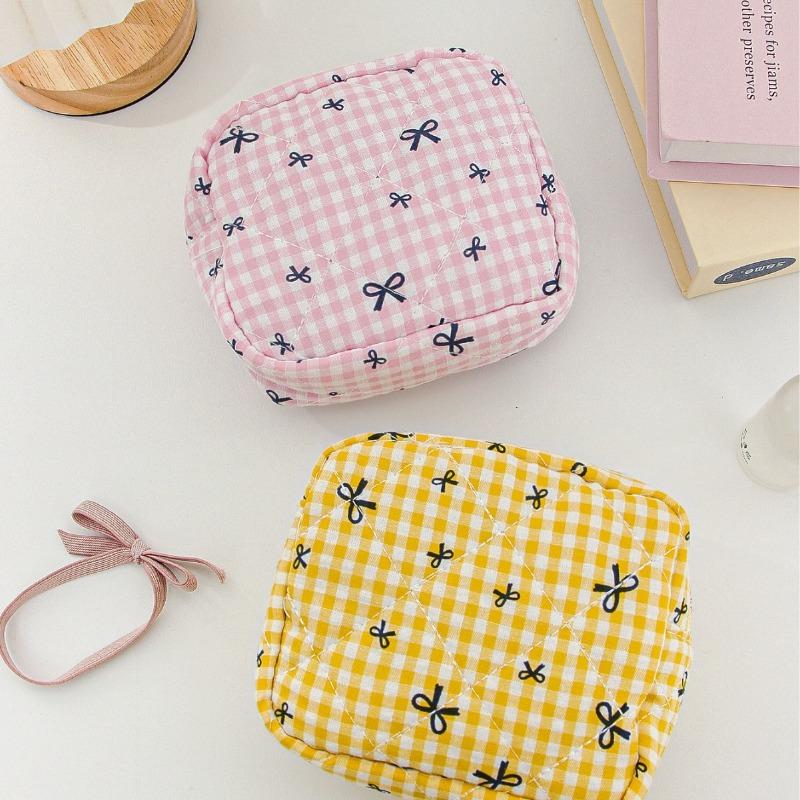 Cherry Bow Makeup Pouch for Women Napkin Sanitary Pad Storage Bag Organizer Pouch for Tampons Teens Female Cosmetic Bags