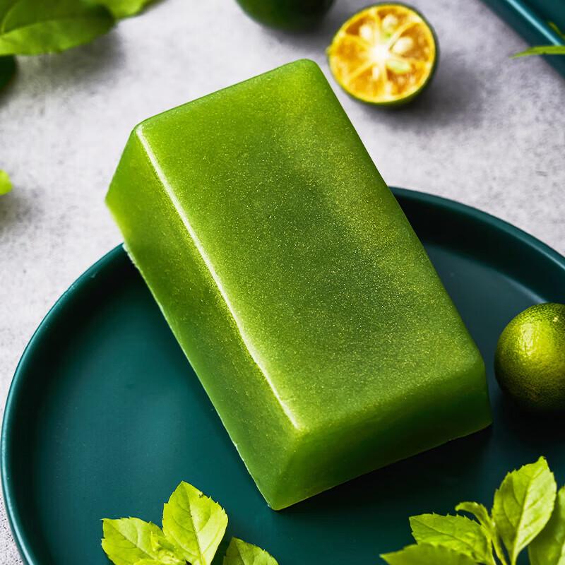 Natural Gate Lime Green Tea Essential Oil Soap