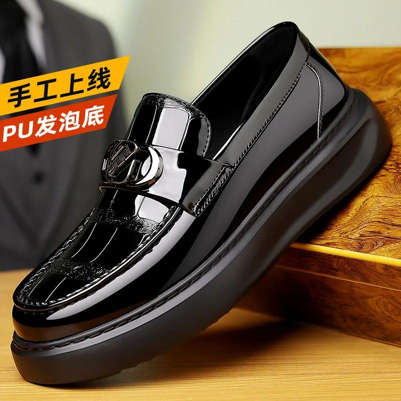 

British Style Business Leather Luxury Shoes Men New Fashion Retro Casual Bright Men s Shoes Low Top Platform Korean Loafers Men 38 чорний