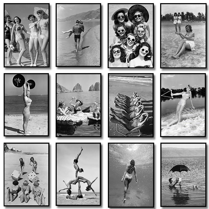 Schwarzweiß Frauen sonnen sich am Strand Surferinnen Fotografie Poster Leinwand Malerei Wandkunst Bilder Heiminneneinrichtung