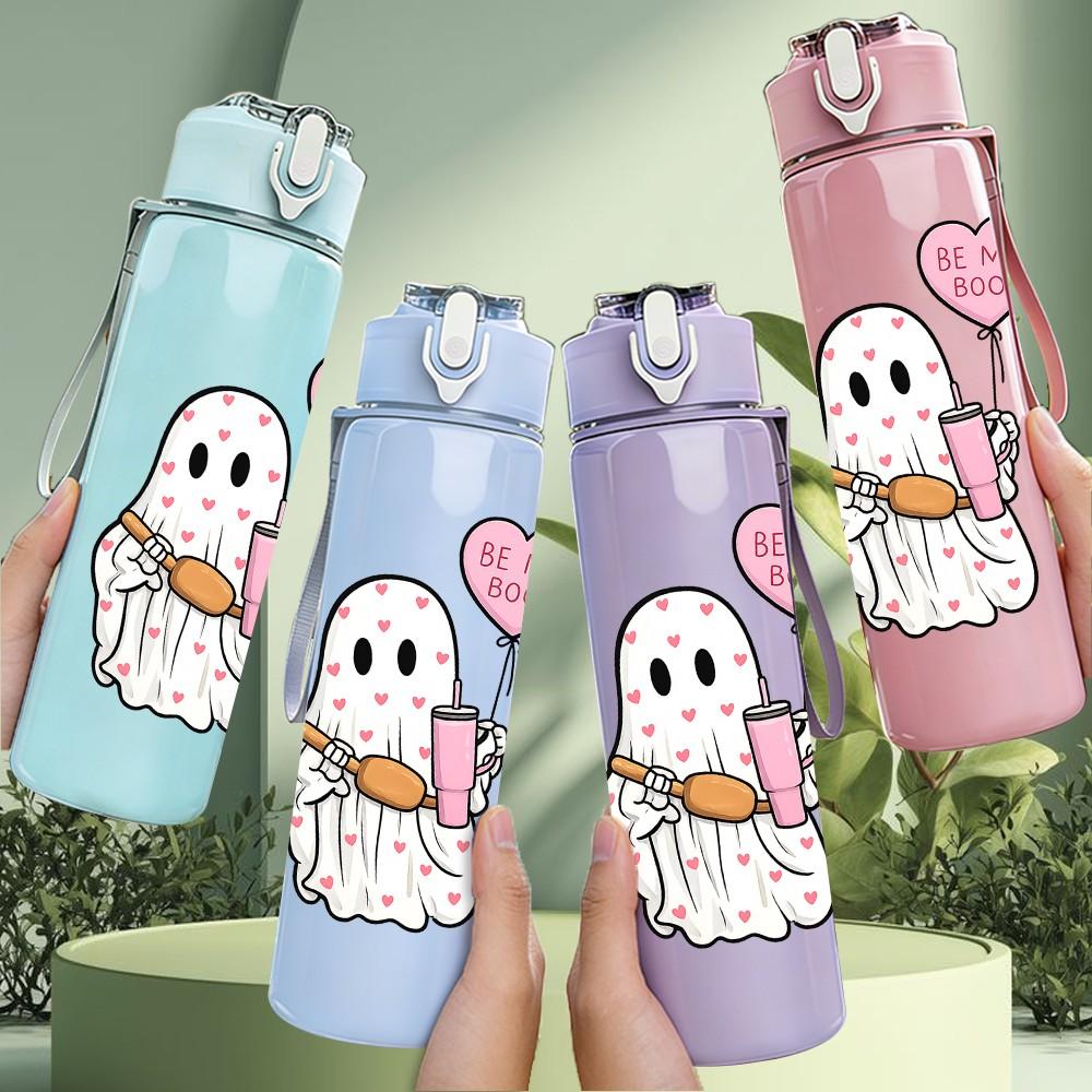 1PC Small Ghost Holding Pink Heart Print 750ml Color Plastic Sports Water Bottle Leakproof Flip Straw Lid Suitable for Sports Office Home Use