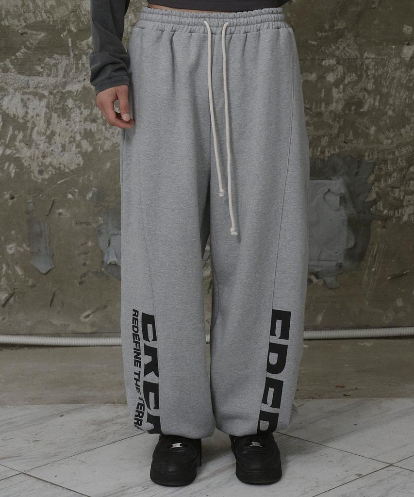 ERER Cutout Detail Sweatpants Gray