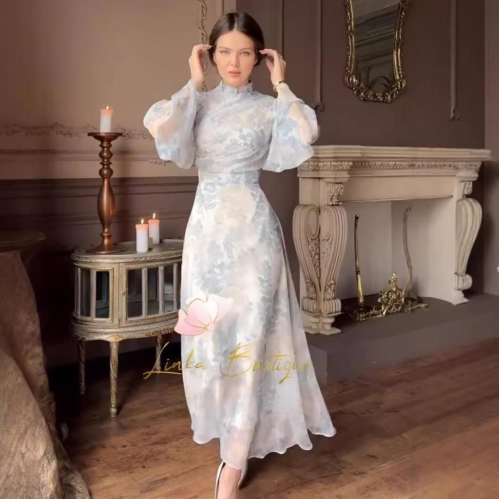 2024 Elegant French Slimming Dress with Flared Sleeves & Waist Tie for Women