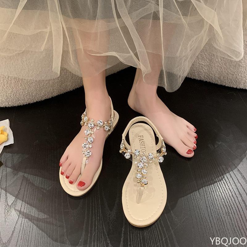 Fashion Ladies flat Sandals 2025 Summer New Water Diamond Shoes Large size beach clip toe shoe Fashion hollow out female elegant sandals