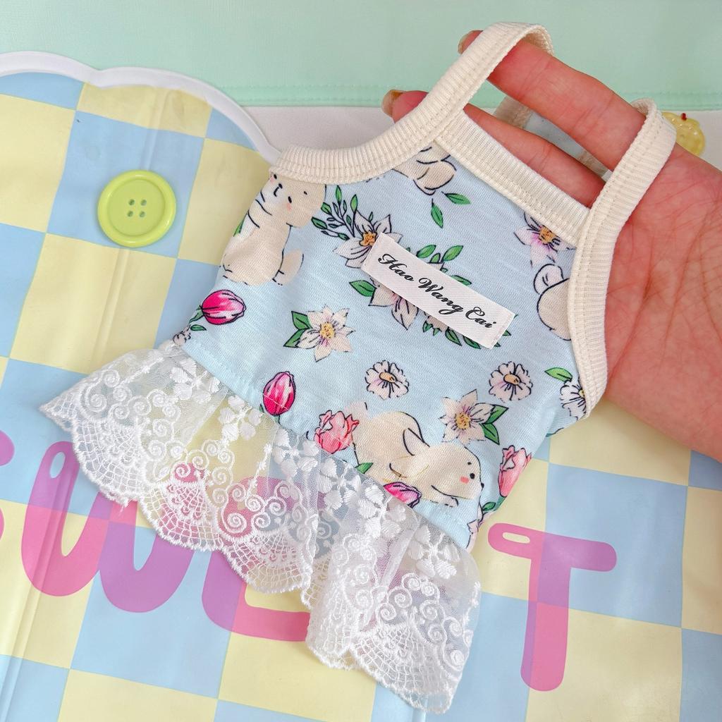 Summer Cat and Dog Clothes Are Highly Elastic and Breathable. Pet Cat Halter Dresses and Teddy Bichon Frises