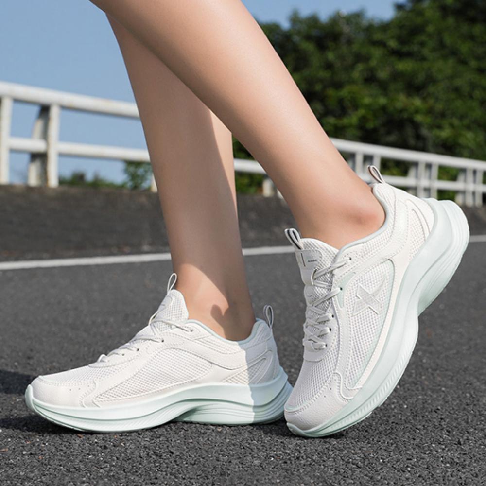Xtep Simple Versatile Breathable Lightweight Low-Top Casual Running Shoes Women sneaker White Green 875218110040-5