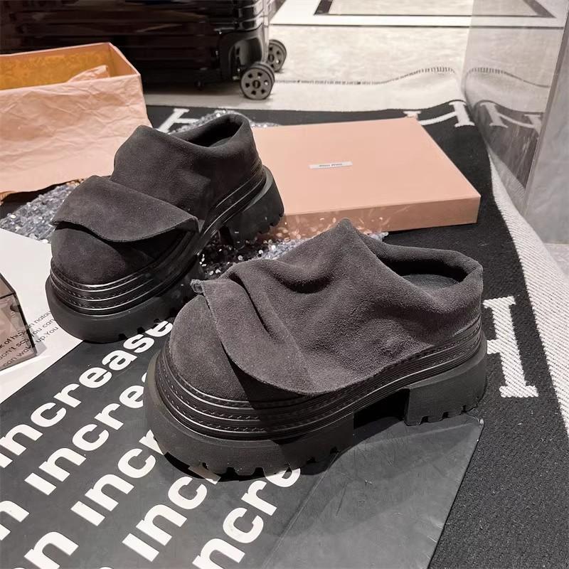 

Европейские товары 2025 новый универсальный нишевый рюшевый край сумка голова полушлепанцы популярные маленькие кожаные туфли женская обувь 40 темно-серого