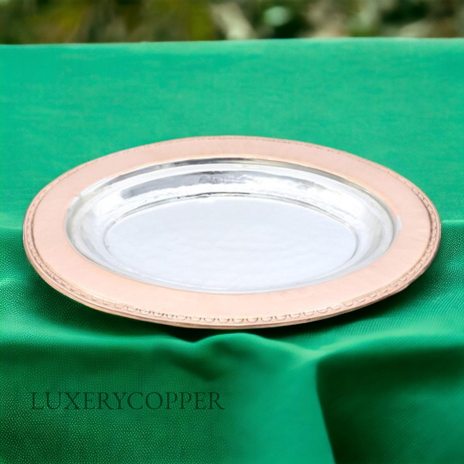 

Сервировочная тарелка в виде лодочки из меди, кованая вручную, 25–45 см 25cm