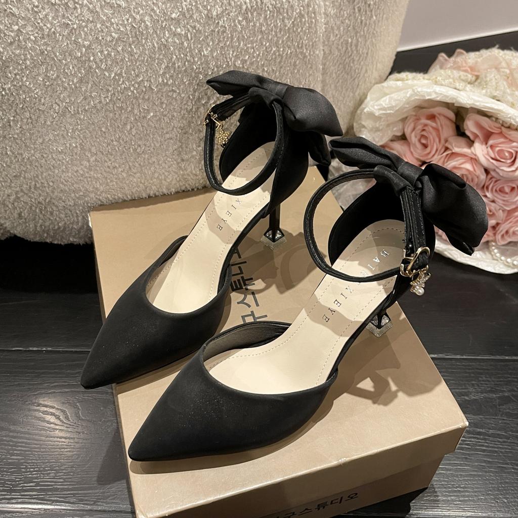 High heels women's spring new bow thin heel cut men's one-word buckle single shoes fairy style French pointed head