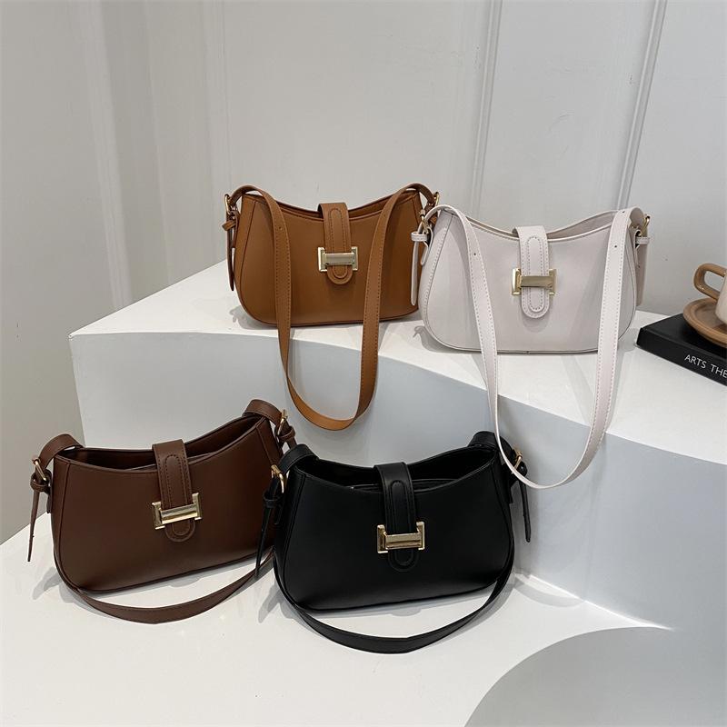 French Niche Fashion Retro Underarm Bag Women's 2025 New Trendy Baguette Bag Handbag Medieval Shoulder Bag Trendy