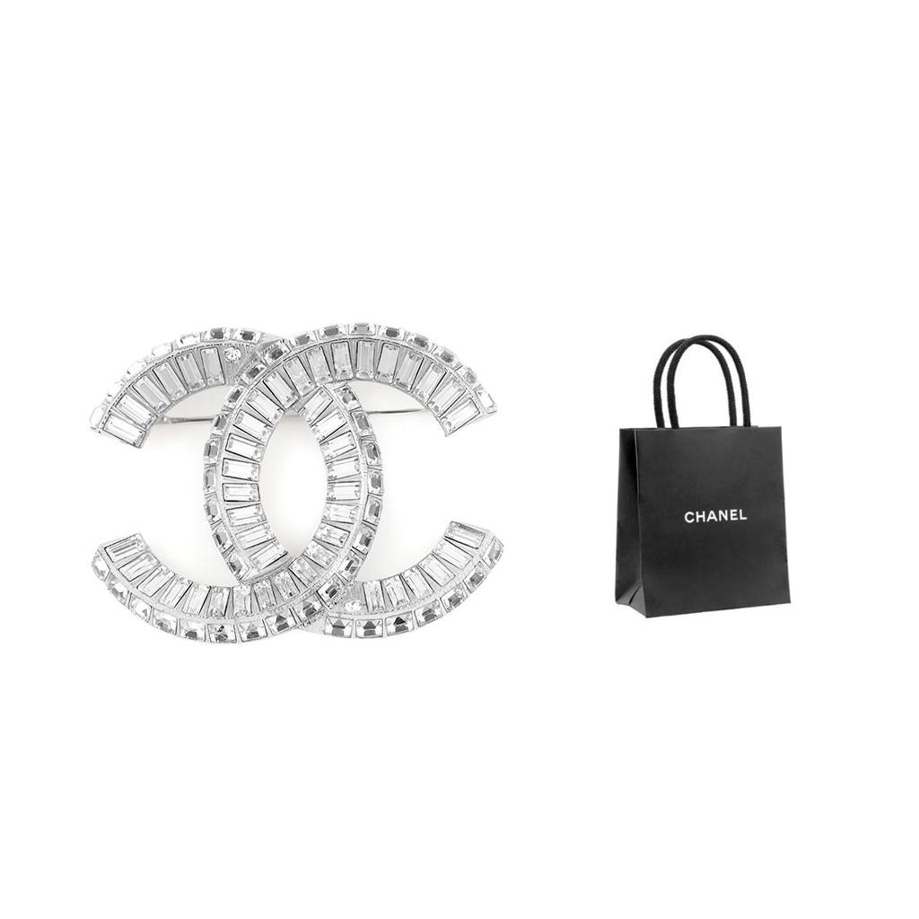 Chanel Classic Double C Fashion Casual Alloy Brooch Women accessories Silver A63085-Y02003-Z3502