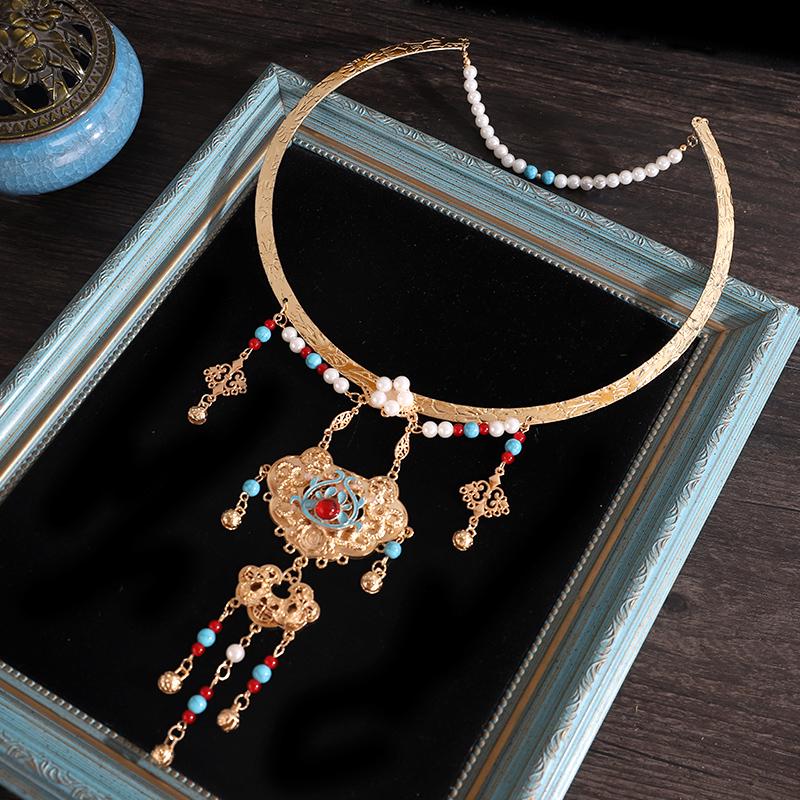 Golden Peace Lock Necklace - Ming Dynasty Hanfu Tassel Collar Accessory