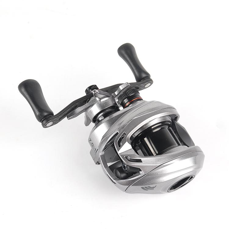 Left Hand Baitcasting Fishing Reel Carbon Fiber Body High Speed Smooth Drag for Saltwater & Freshwater Fishing in Rivers Lakes