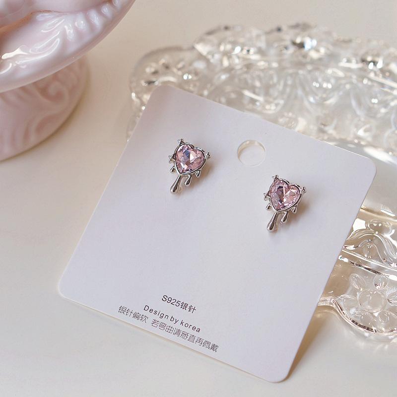 

Sweet cool wind pink liquid love stud earrings female niche design advanced sense lava earrings earclips earrings without pierced earrings