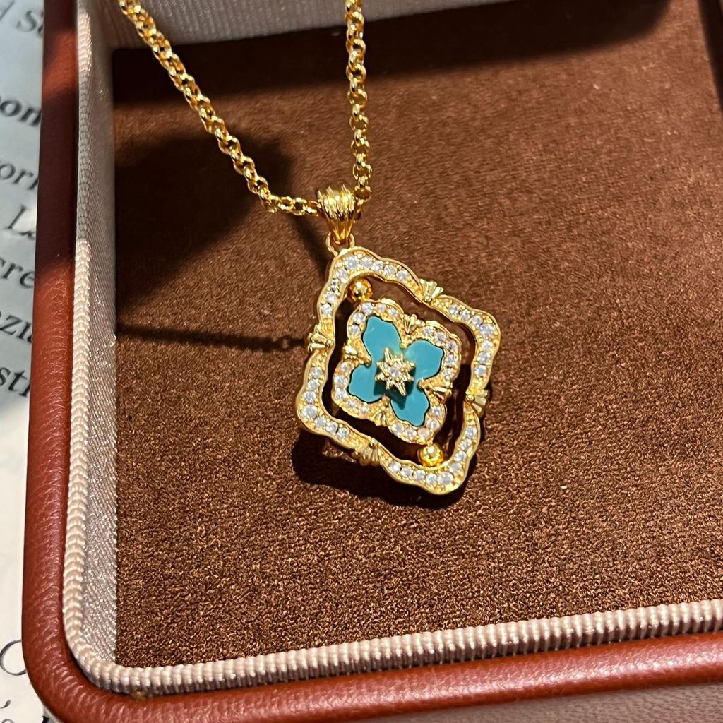 French Antique High-End Sense Versatile Rotating Double-Sided Four-Leaf Clover White Shell Necklace Light Luxury Design Neck Chain Collarbone Chain