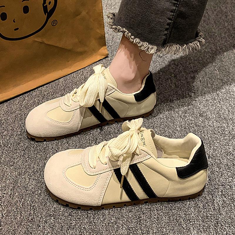 

Women s shoes 2025 spring new Forrest Gump training shoes flat bottom lightweight versatile niche design sense casual little white board shoes 35