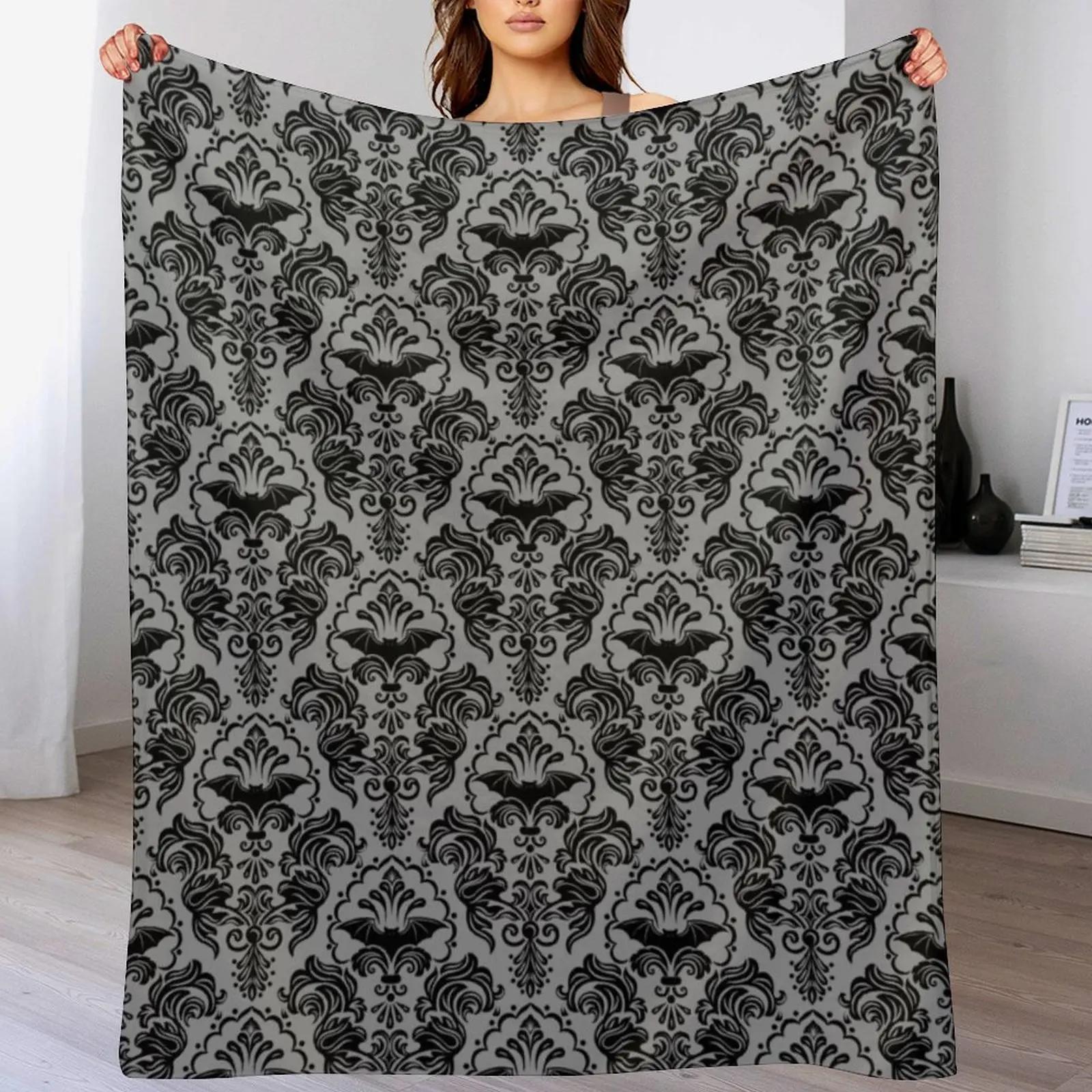 Bat Damask Throw Blanket Cozy Sofa Blanket for TV Watching Napping 102x76cm(40x30in)