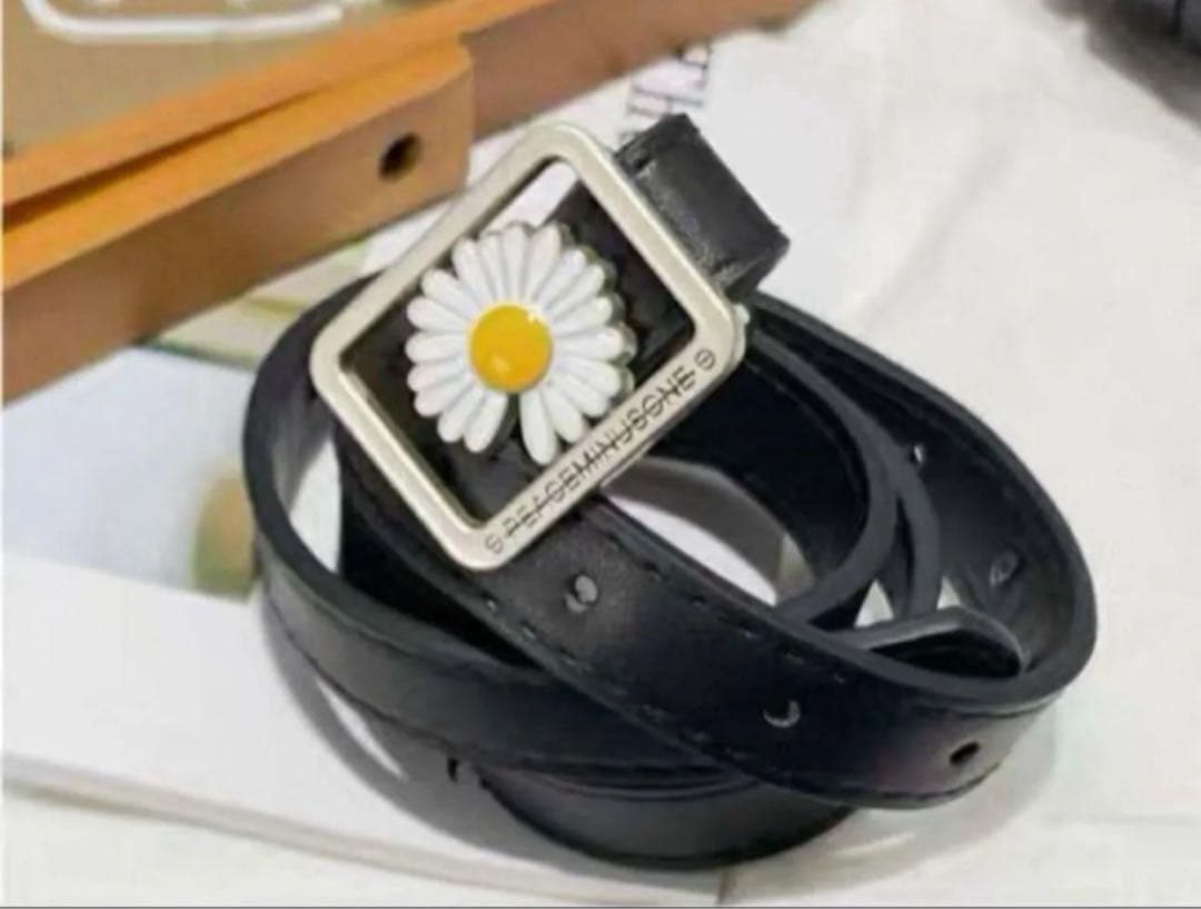 

[USED] G-DRAGON G-DRAGON Jiyong GD BIGBANG daisy belt