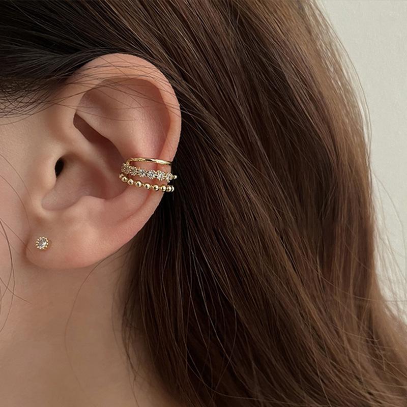 Korean-Style Pearl Ear Cuff: Elegant, Multi-layered Retro Earrings for Non-Pierced Ears