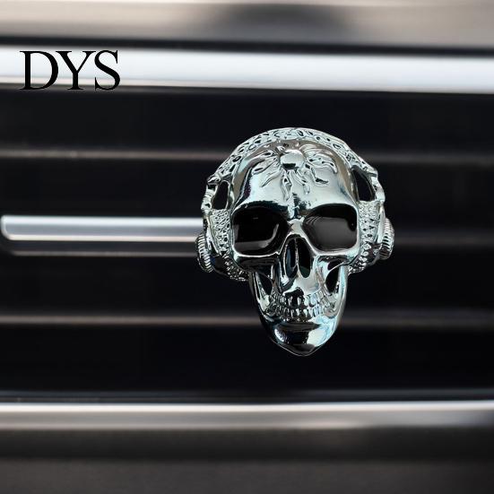 Personalized Car Accessories for Enthusiasts Skull Vent Clips, Metal Head Air Shaped Perfume Clip Freshener Charm, Halloween Auto Interior Accessory