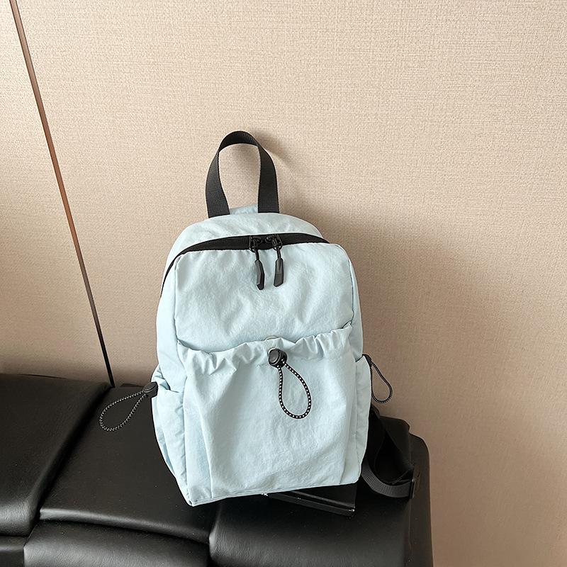Summer new lightweight casual versatile shoulder bag men's and women's breast bag travel commuter messenger bag